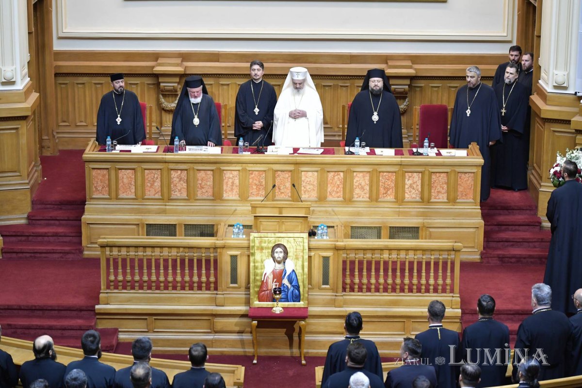 Conferință pastoral‑misionară a clericilor din Prahova la Palatul Patriarhiei 298423