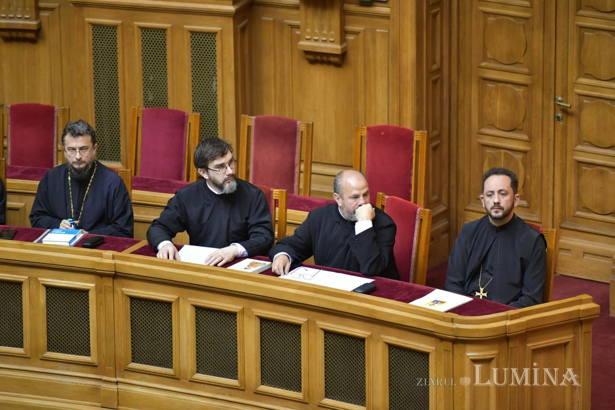 Conferință pastoral‑misionară a clericilor din Prahova la Palatul Patriarhiei 298426
