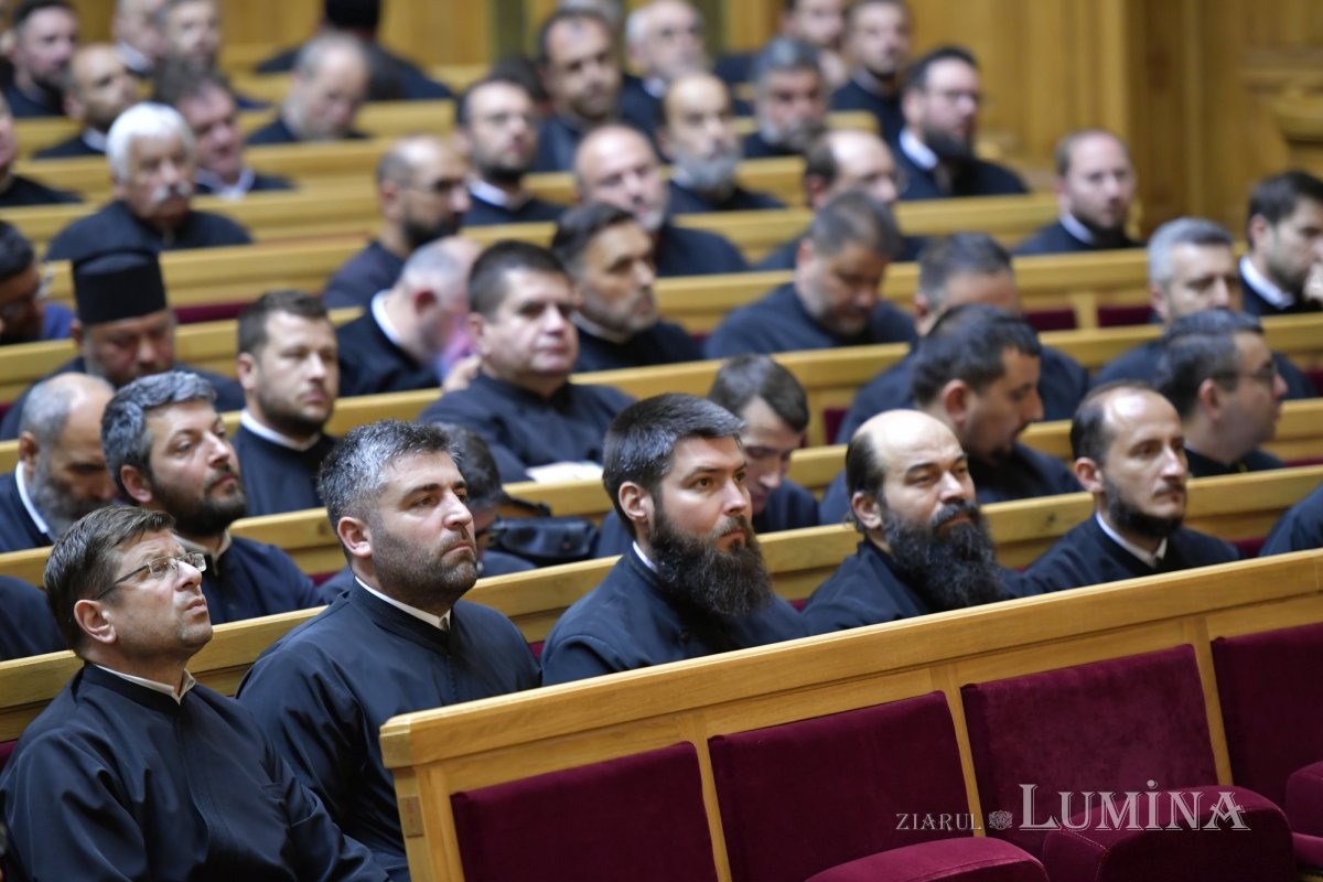 Conferință pastoral‑misionară a clericilor din Prahova la Palatul Patriarhiei 298431