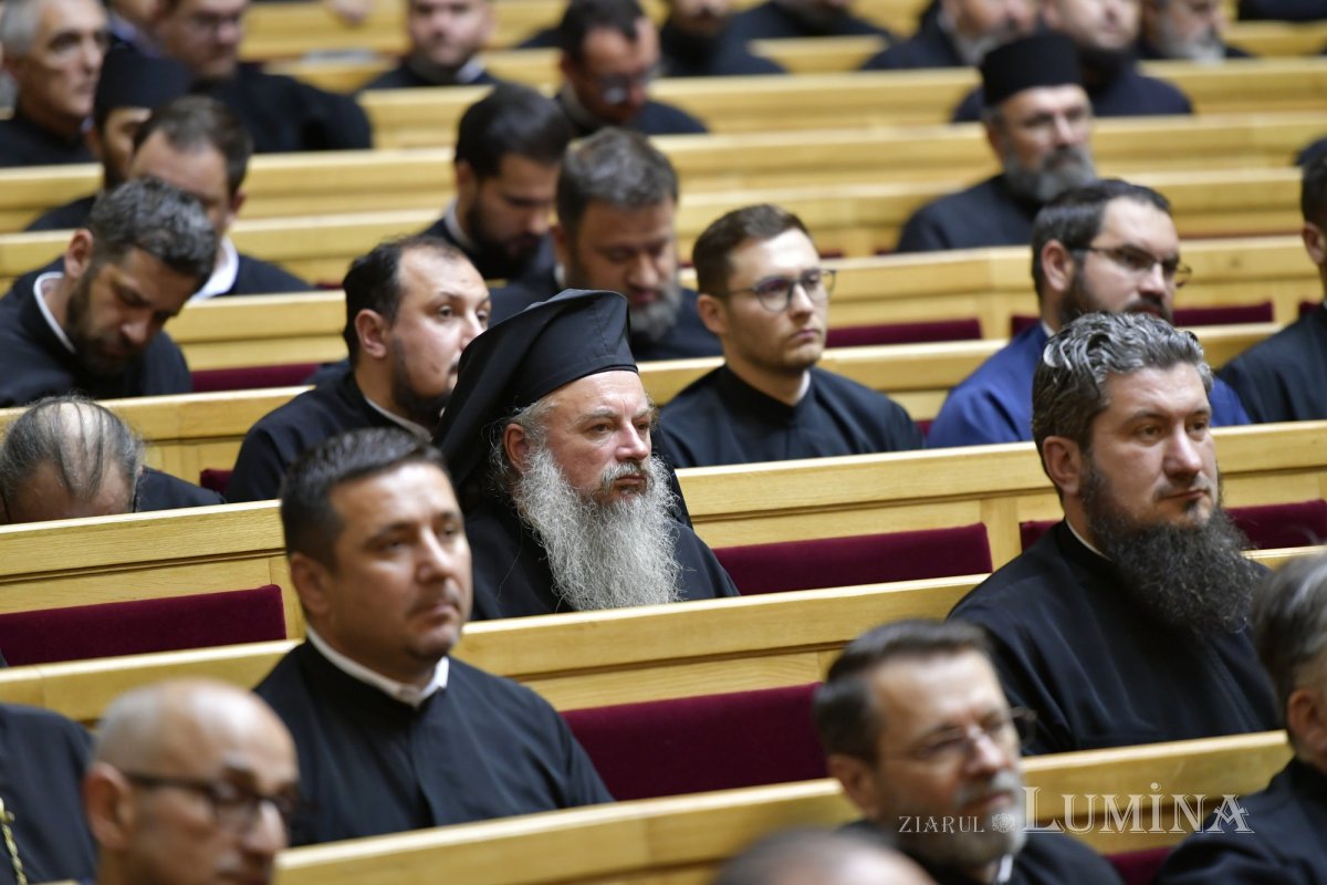Conferință pastoral‑misionară a clericilor din Prahova la Palatul Patriarhiei 298434