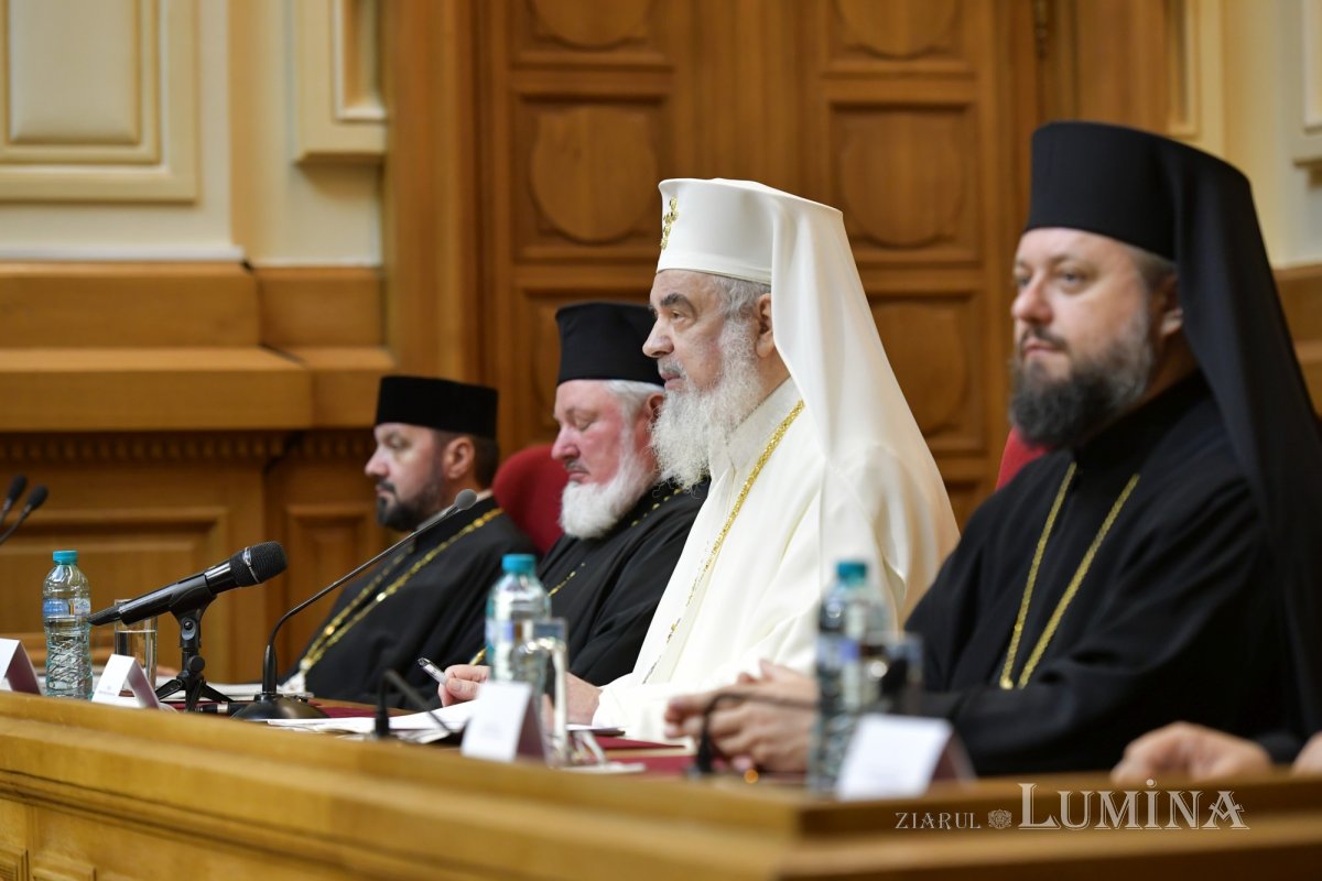 Conferință pastoral‑misionară a clericilor din Prahova la Palatul Patriarhiei 298435