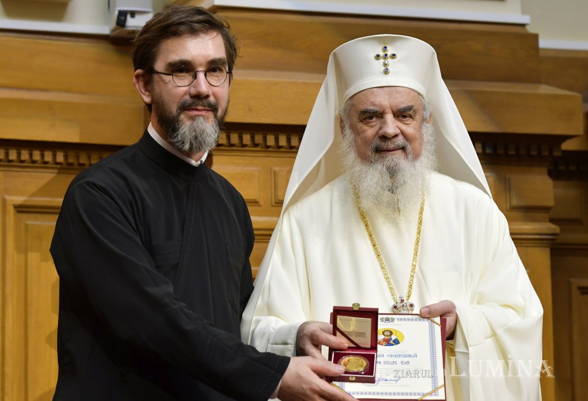 Conferință pastoral‑misionară a clericilor din Prahova la Palatul Patriarhiei 298451