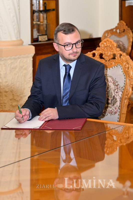 Ambasadorul Franței în vizită de prezentare la Patriarhia Română 298642