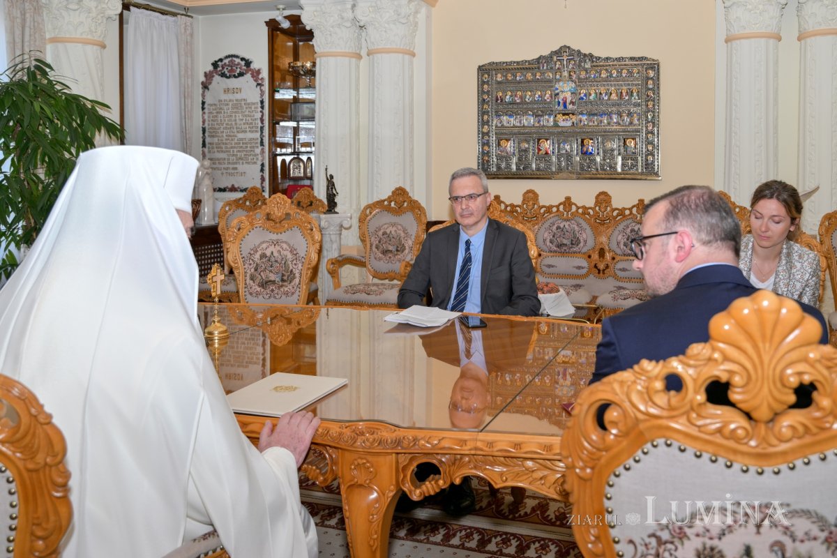 Ambasadorul Franței în vizită de prezentare la Patriarhia Română 298645