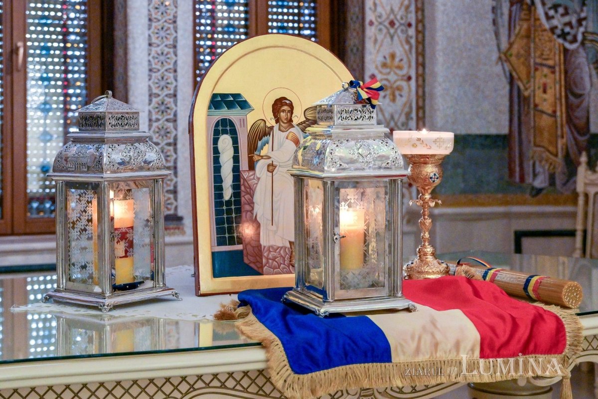 Învierea lui Hristos, centrul credinţei noastre 298687