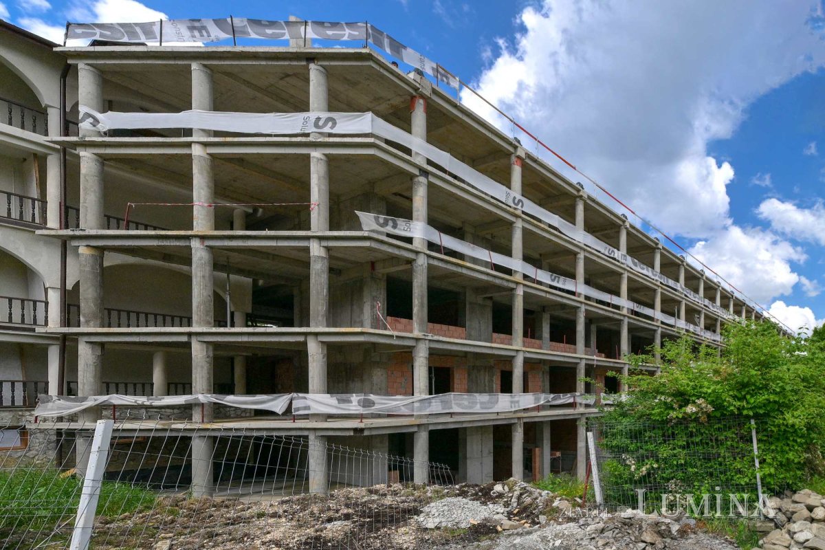 Centrul social-pastoral de la Mănăstirea Caraiman se extinde pentru tineri 299039