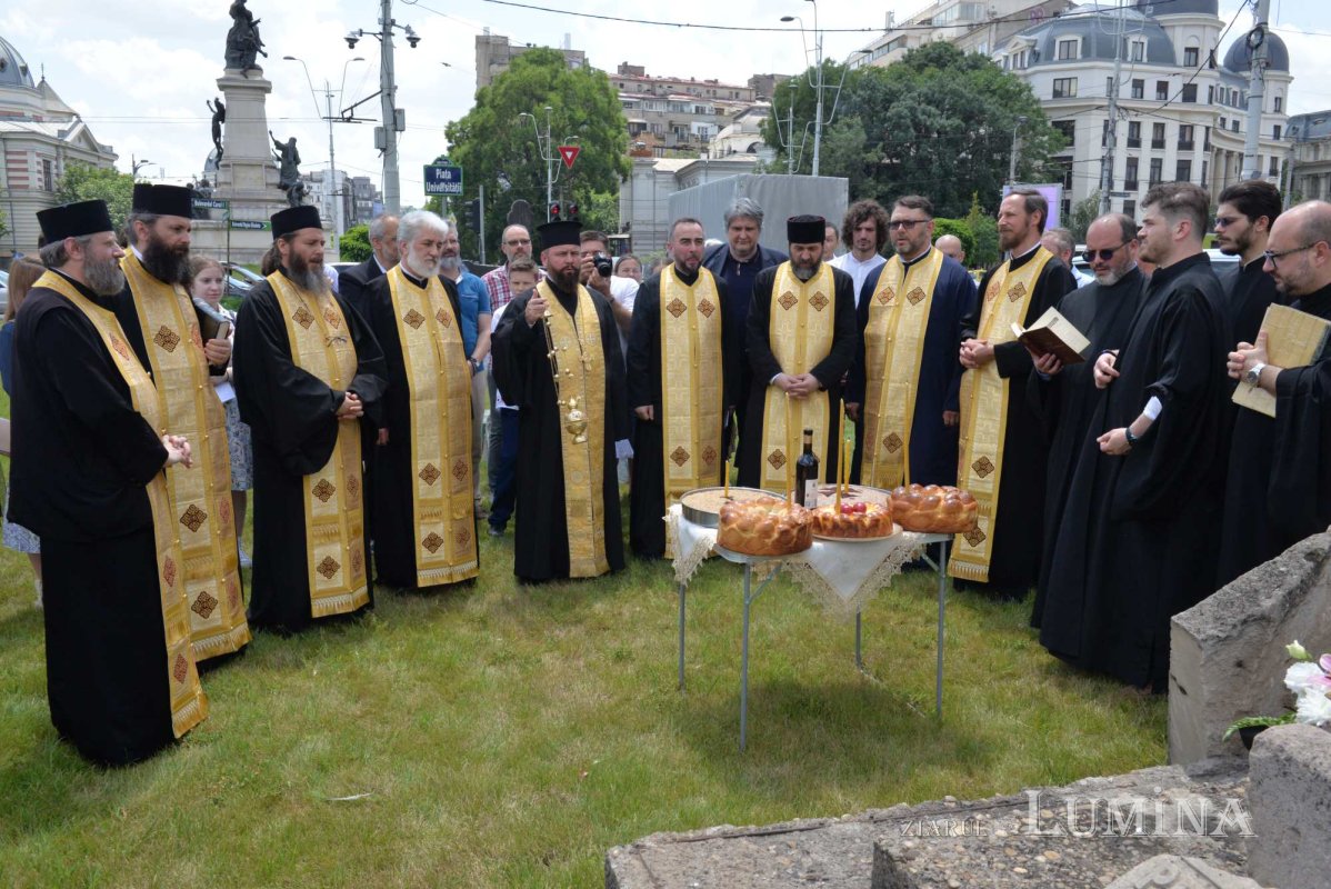 Pomenirea eroilor neamului și a victimelor Mineriadei din 1990 la București 299386