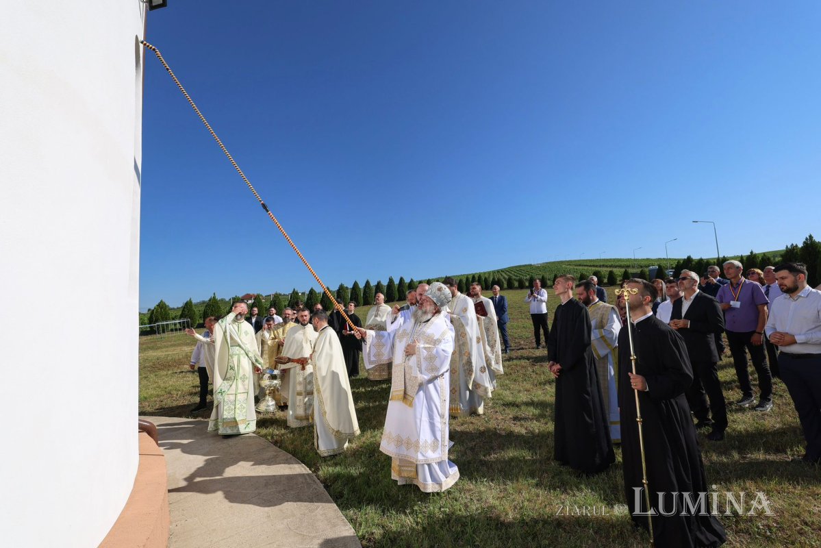 Biserică nouă pentru credincioșii din Chițorani, Prahova 299577