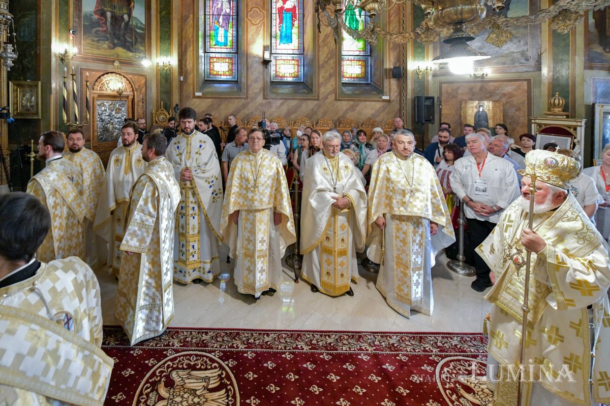 Biserica Zlătari din București a fost sfințită 300068