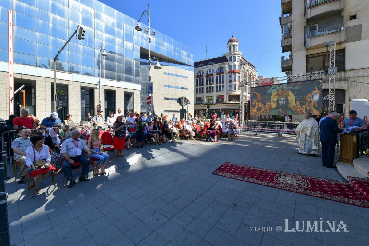Biserica Zlătari din București a fost sfințită 300081