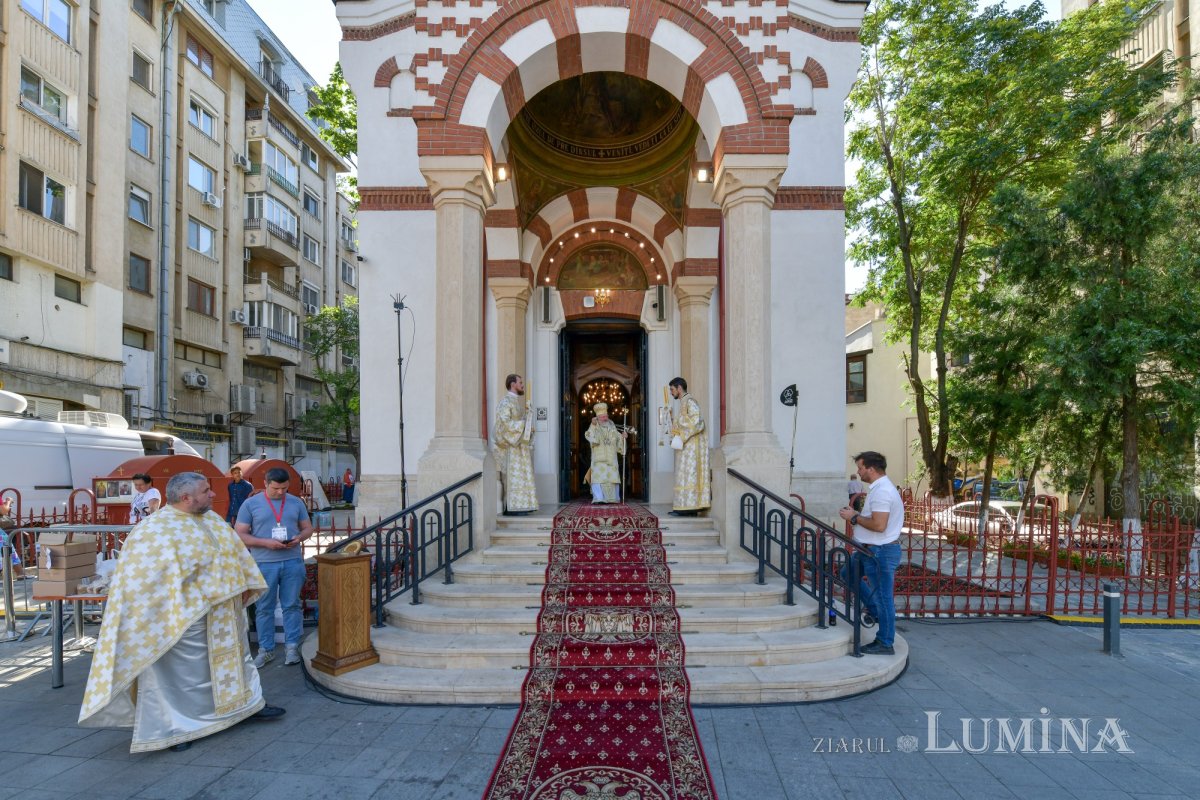 Biserica Zlătari din București a fost sfințită 300083