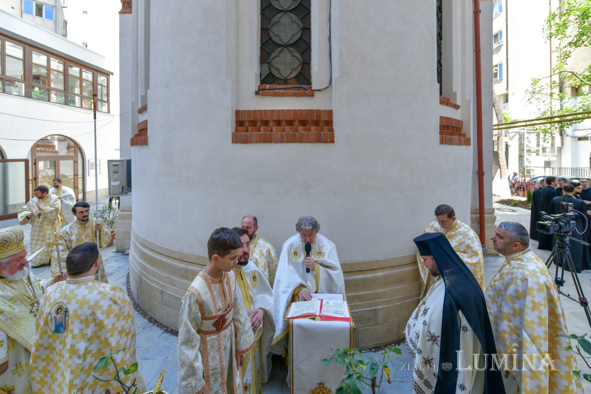 Biserica Zlătari din București a fost sfințită 300094