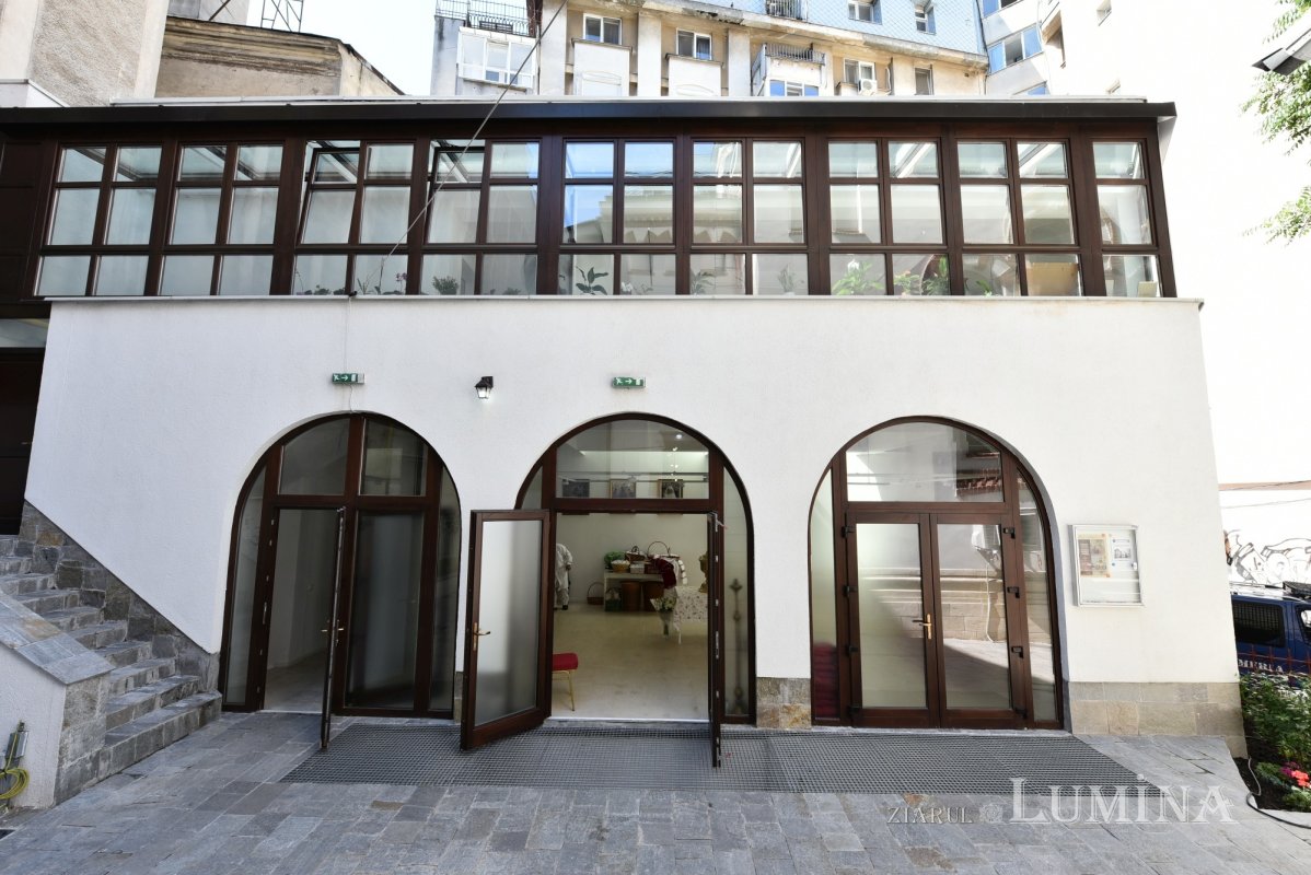 Biserica Zlătari din București a fost sfințită 300200