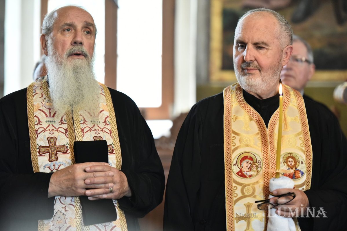 Revedere după 50 de ani a absolvenților teologi bucureșteni 300491