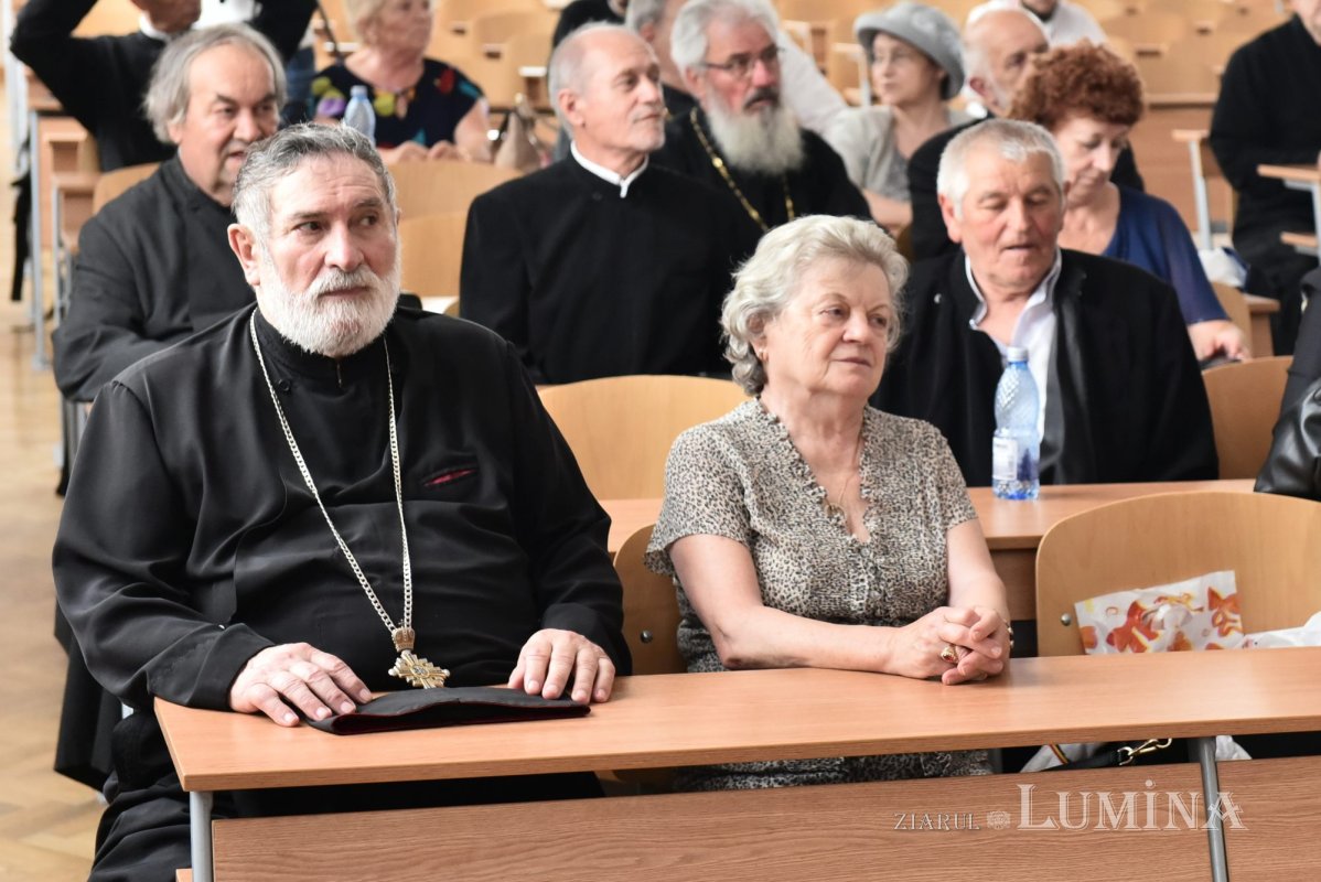 Revedere după 50 de ani a absolvenților teologi bucureșteni 300502