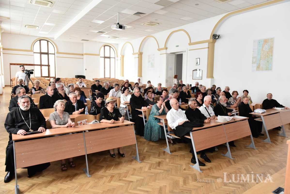 Revedere după 50 de ani a absolvenților teologi bucureșteni 300504