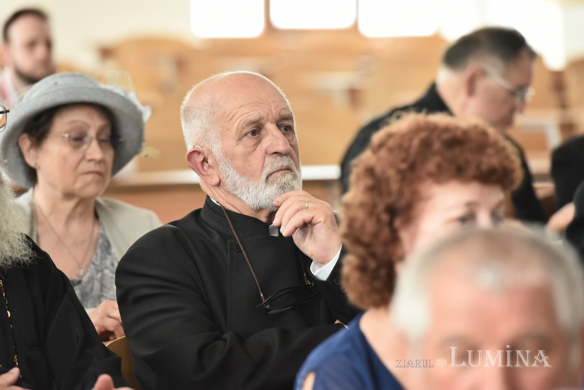 Revedere după 50 de ani a absolvenților teologi bucureșteni 300508