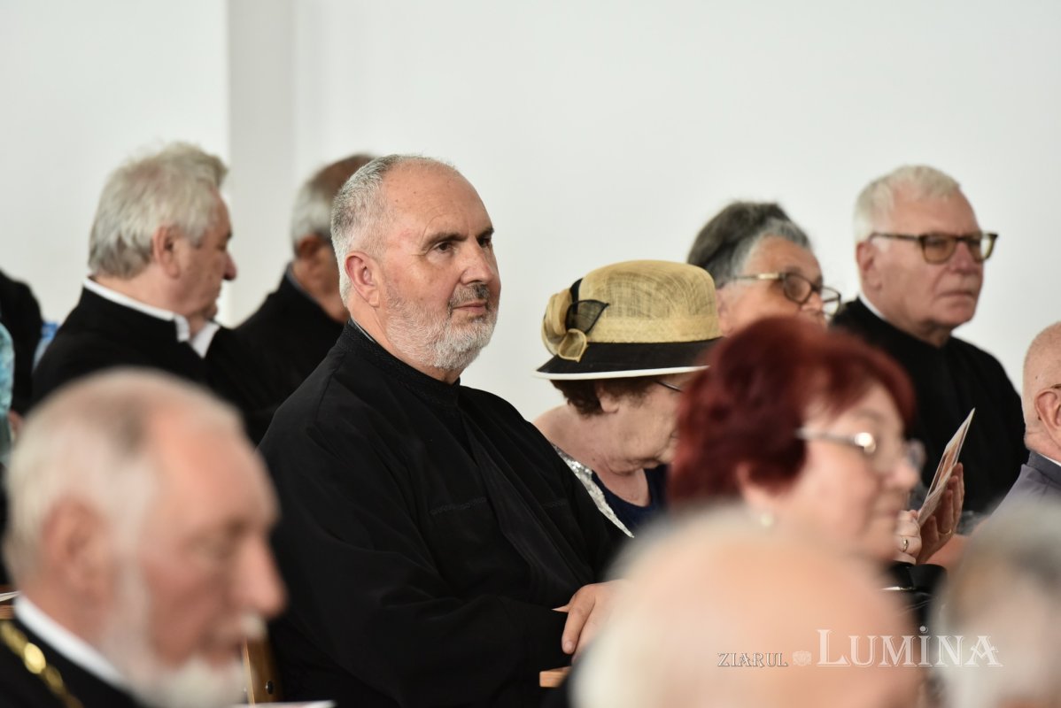 Revedere după 50 de ani a absolvenților teologi bucureșteni 300509