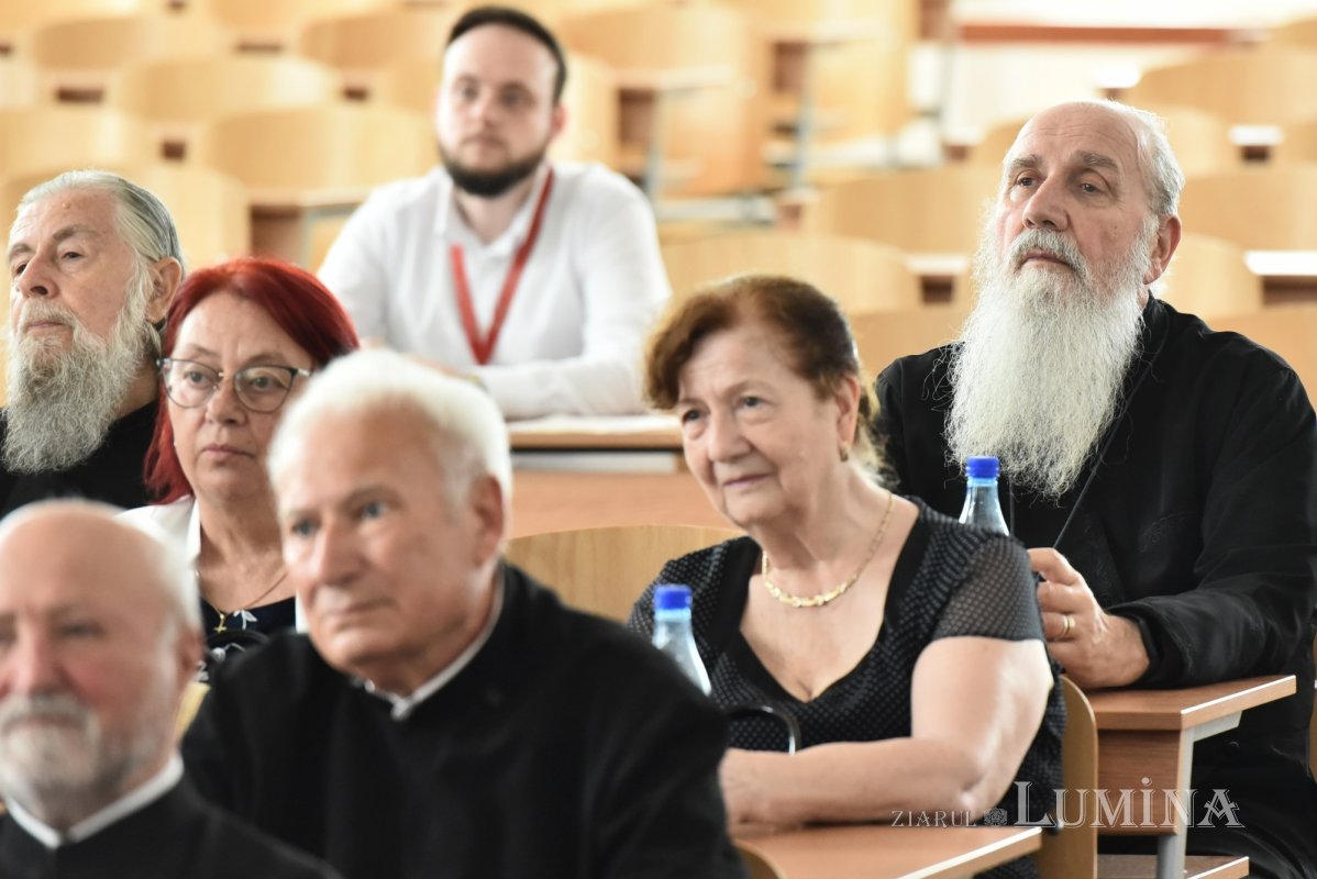 Revedere după 50 de ani a absolvenților teologi bucureșteni 300514