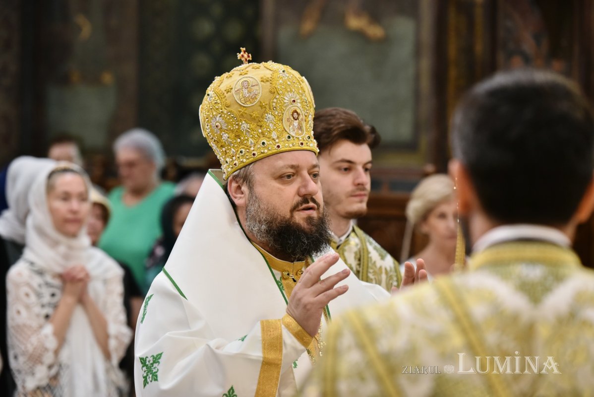 Ramuri binecuvântate pentru credincioși din Capitală 300654