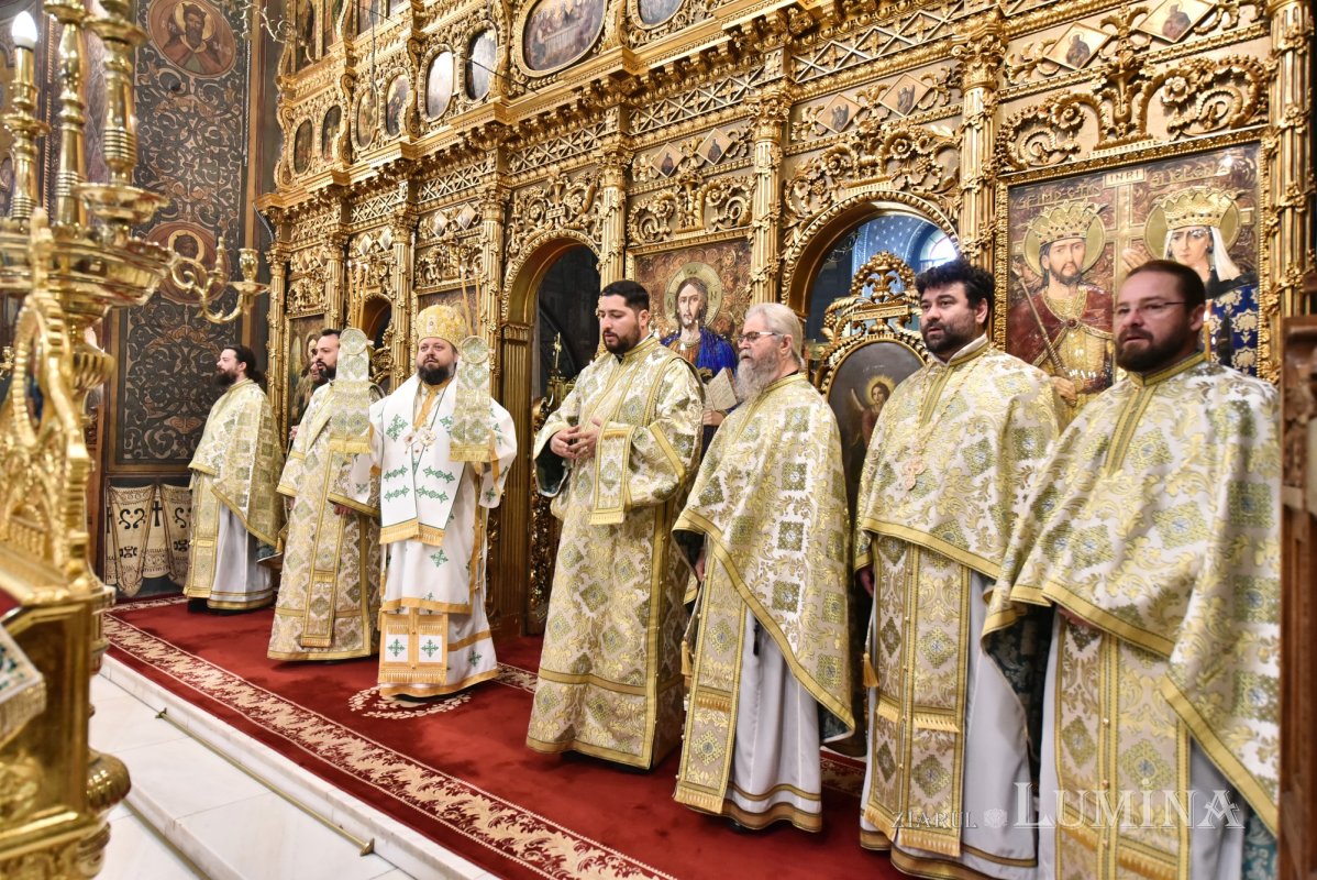 Ramuri binecuvântate pentru credincioși din Capitală 300665