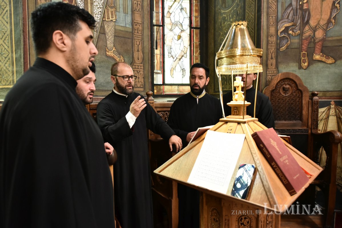 Ramuri binecuvântate pentru credincioși din Capitală 300678