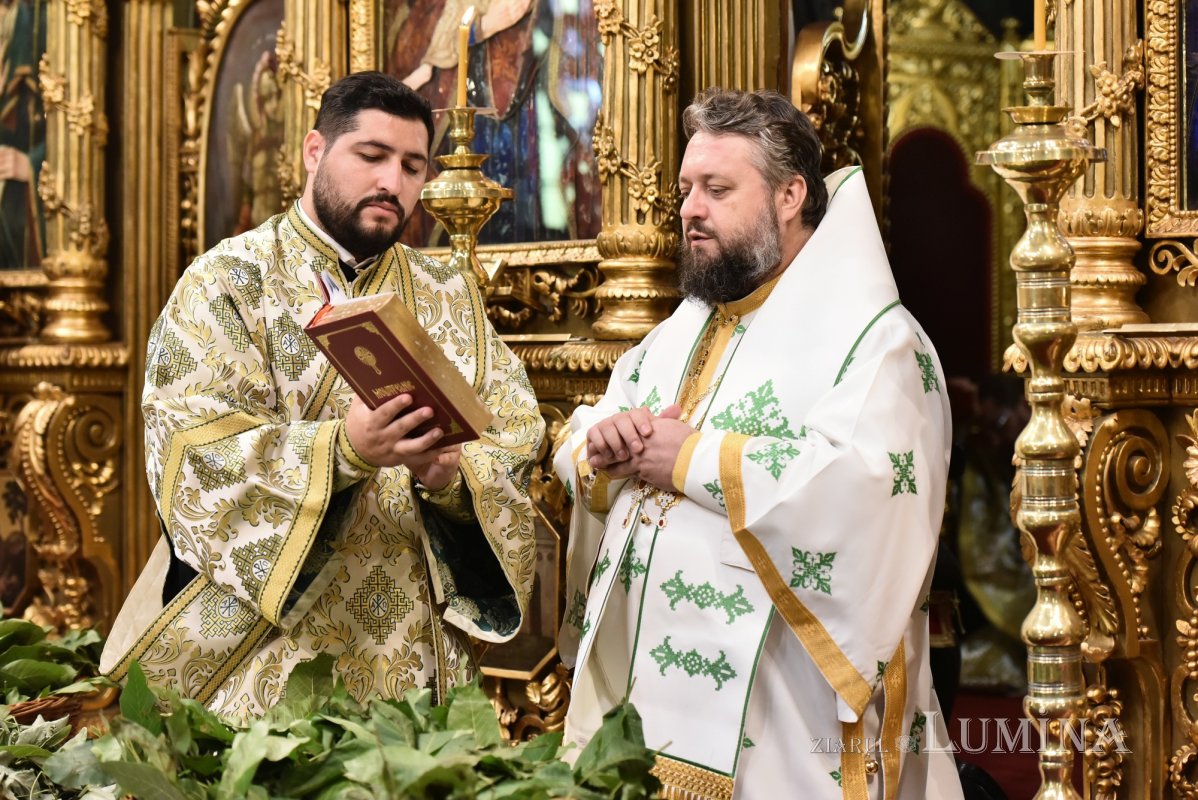 Ramuri binecuvântate pentru credincioși din Capitală 300683