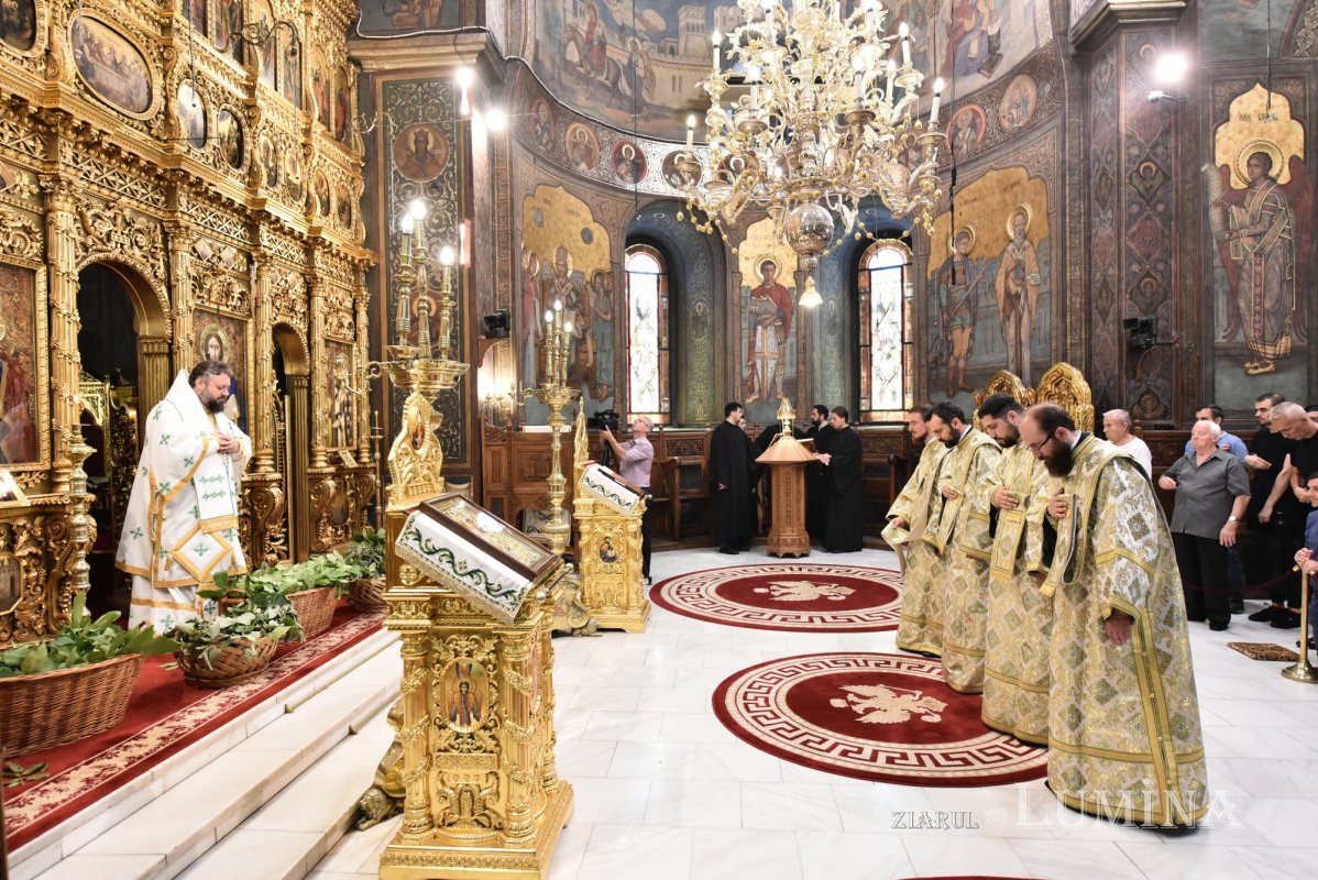 Ramuri binecuvântate pentru credincioși din Capitală 300688