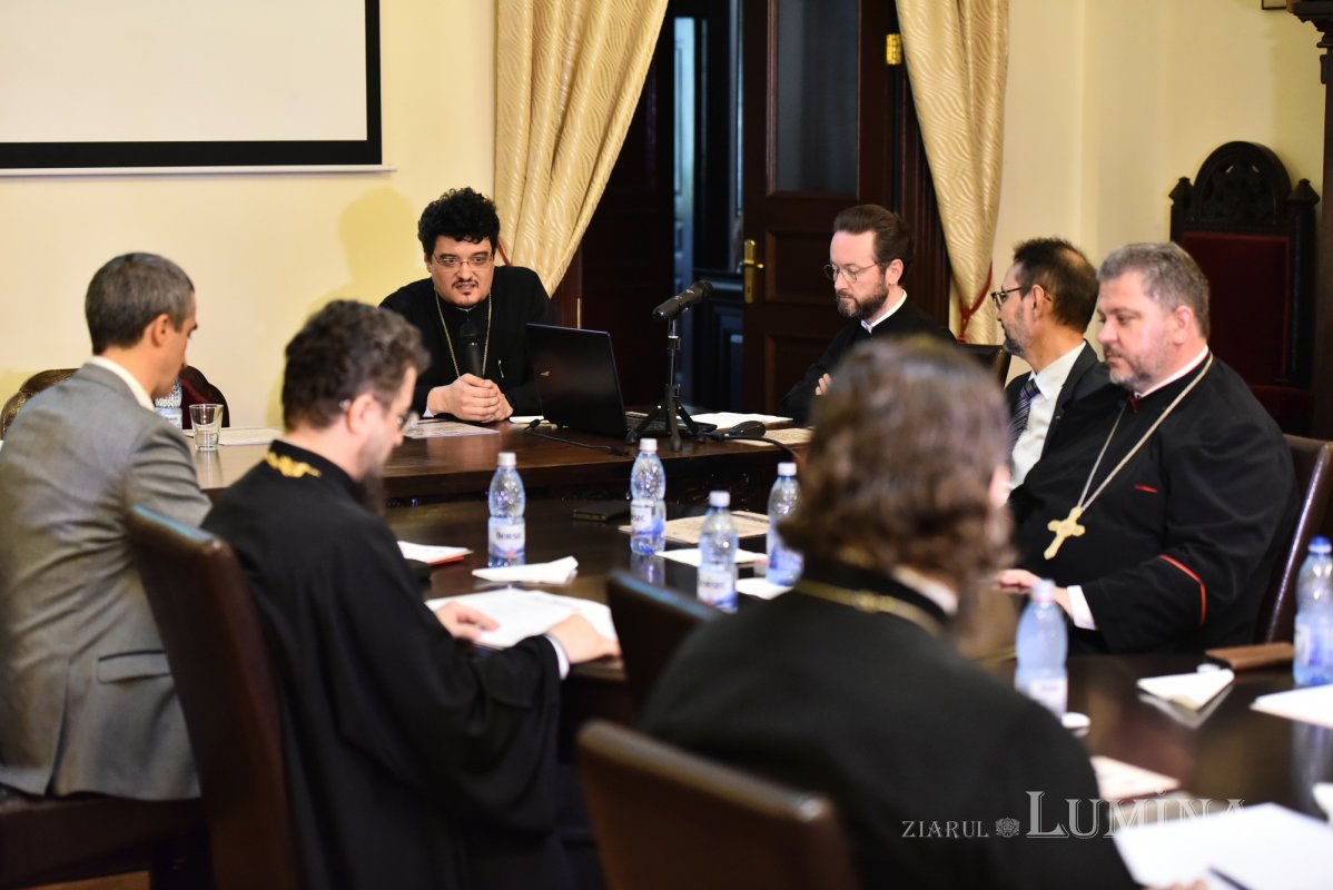 Profesori și cercetători în studii patristice s-au reunit la Mănăstirea Antim 300897