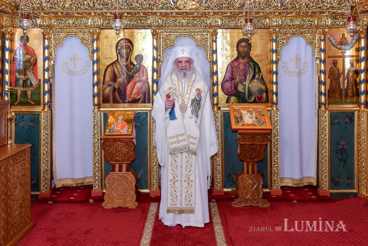 „Sfinții sunt rodiri ale lucrării Duhului Sfânt în lume” 301238