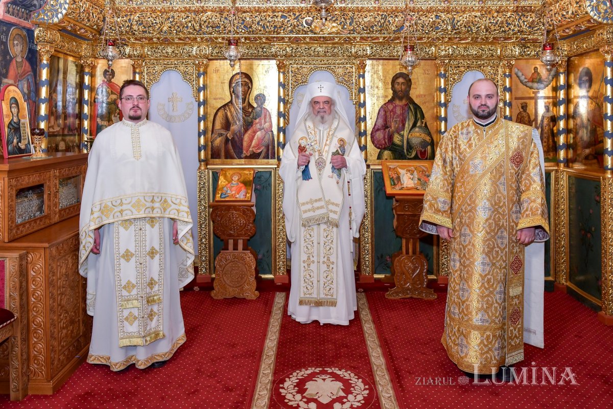 „Sfinții sunt rodiri ale lucrării Duhului Sfânt în lume” 301239