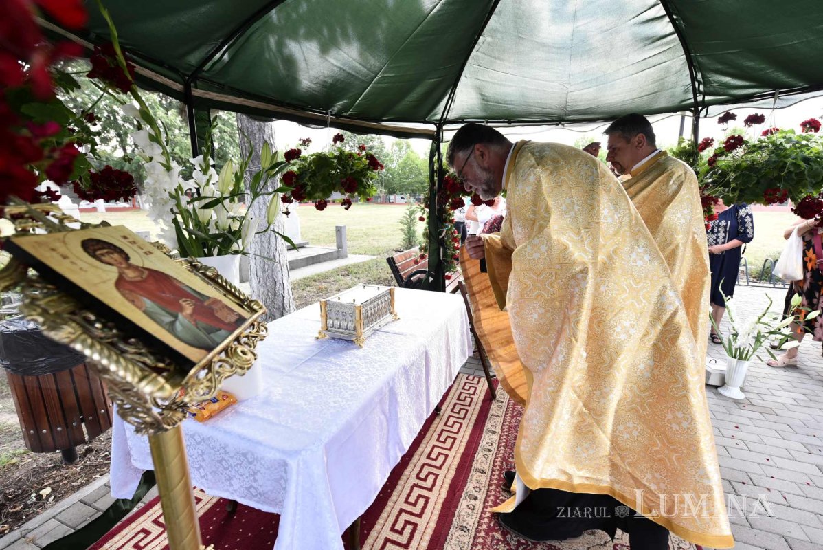 Binecuvântarea unui sfânt tămăduitor pentru bucureșteni 301512