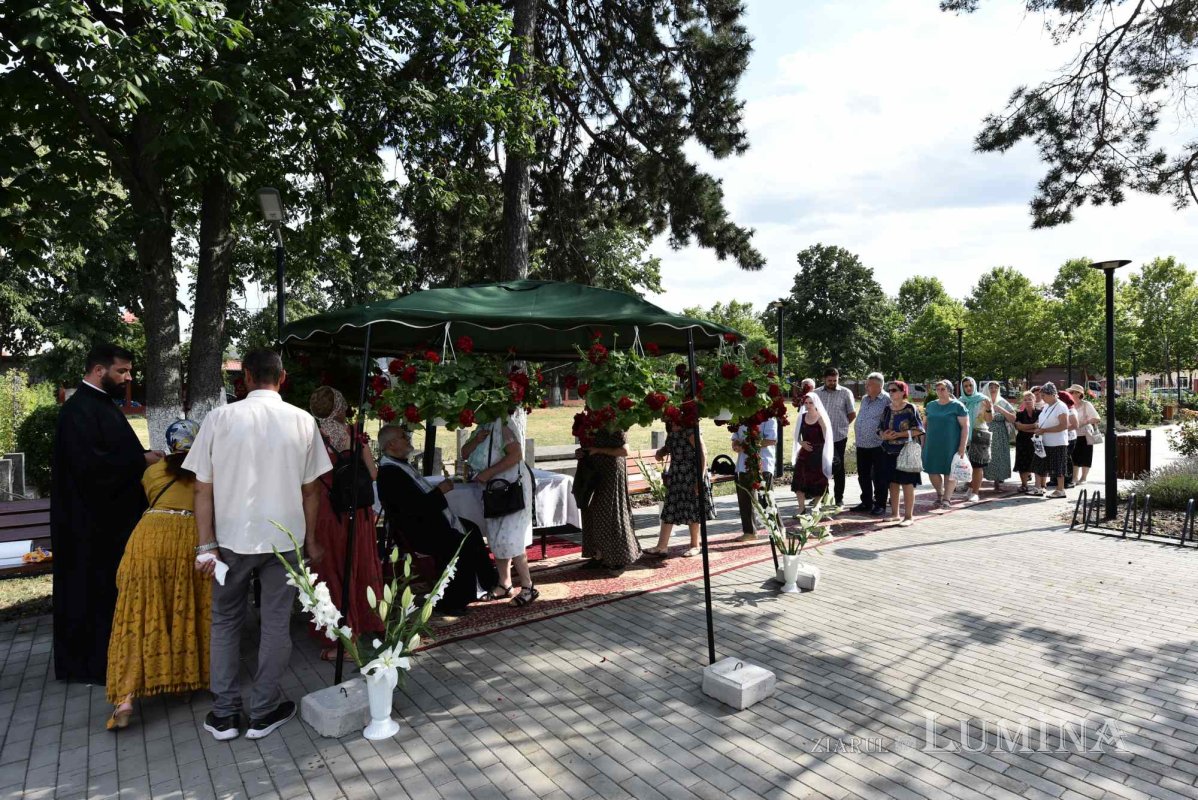 Binecuvântarea unui sfânt tămăduitor pentru bucureșteni 301516