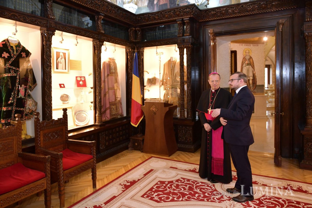 Noul Nunțiu Apostolic în vizită de prezentare la Patriarhia Română 301622