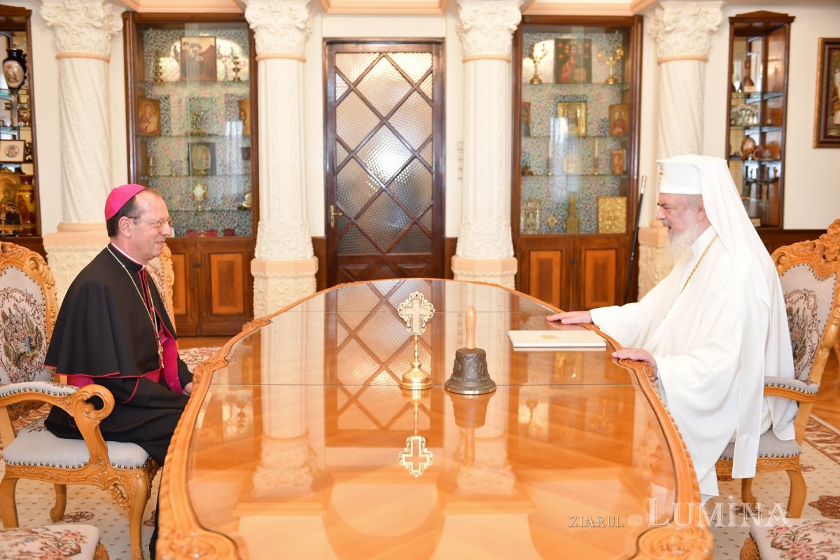 Noul Nunțiu Apostolic în vizită de prezentare la Patriarhia Română 301625