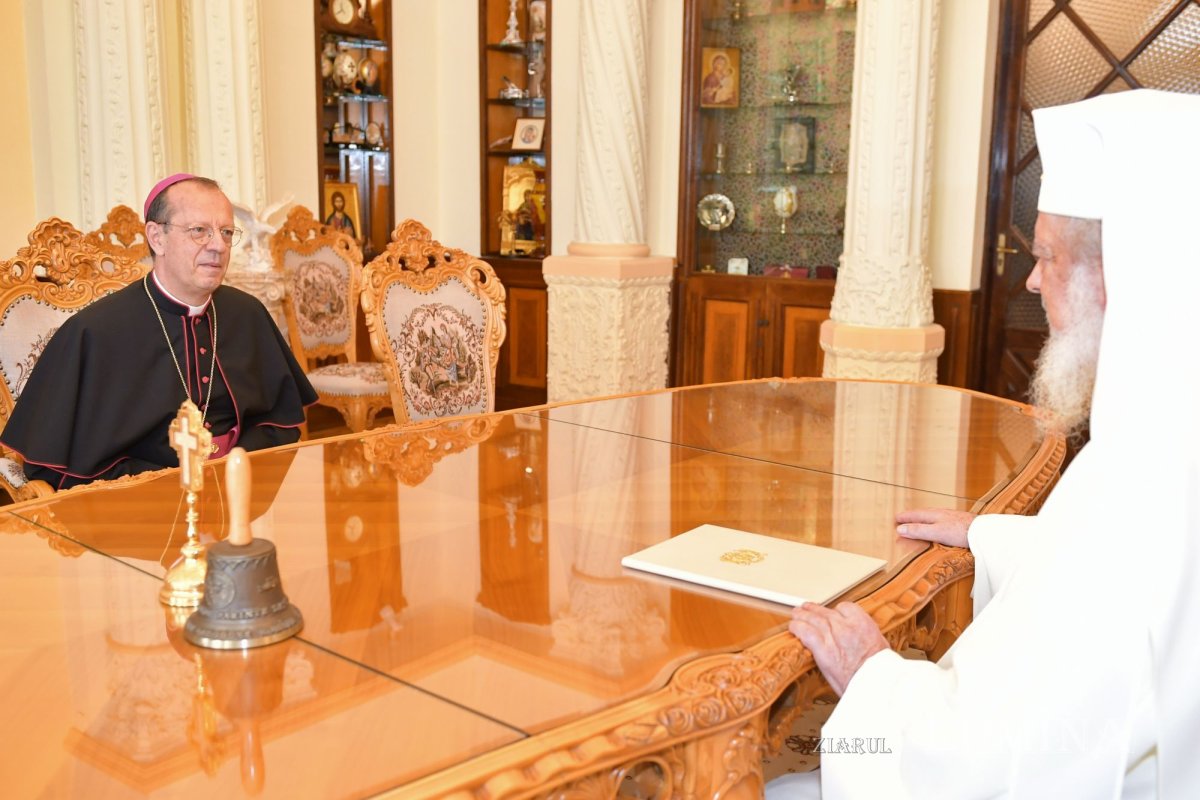 Noul Nunțiu Apostolic în vizită de prezentare la Patriarhia Română 301626