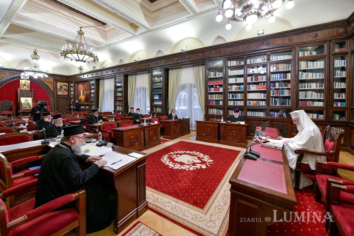Ședință de lucru a Sinodului Mitropoliei Munteniei și Dobrogei 302361
