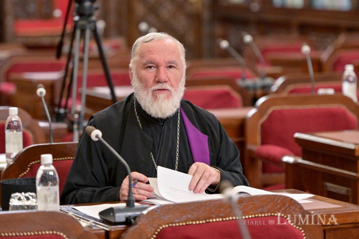 Ședință de lucru a Sinodului Mitropoliei Munteniei și Dobrogei 302368