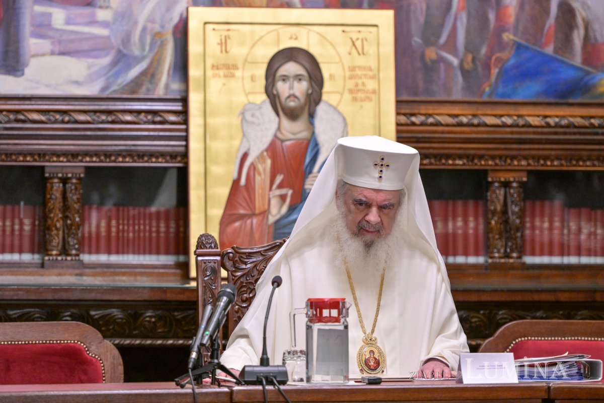 Ședință de lucru a Sinodului Mitropoliei Munteniei și Dobrogei 302372