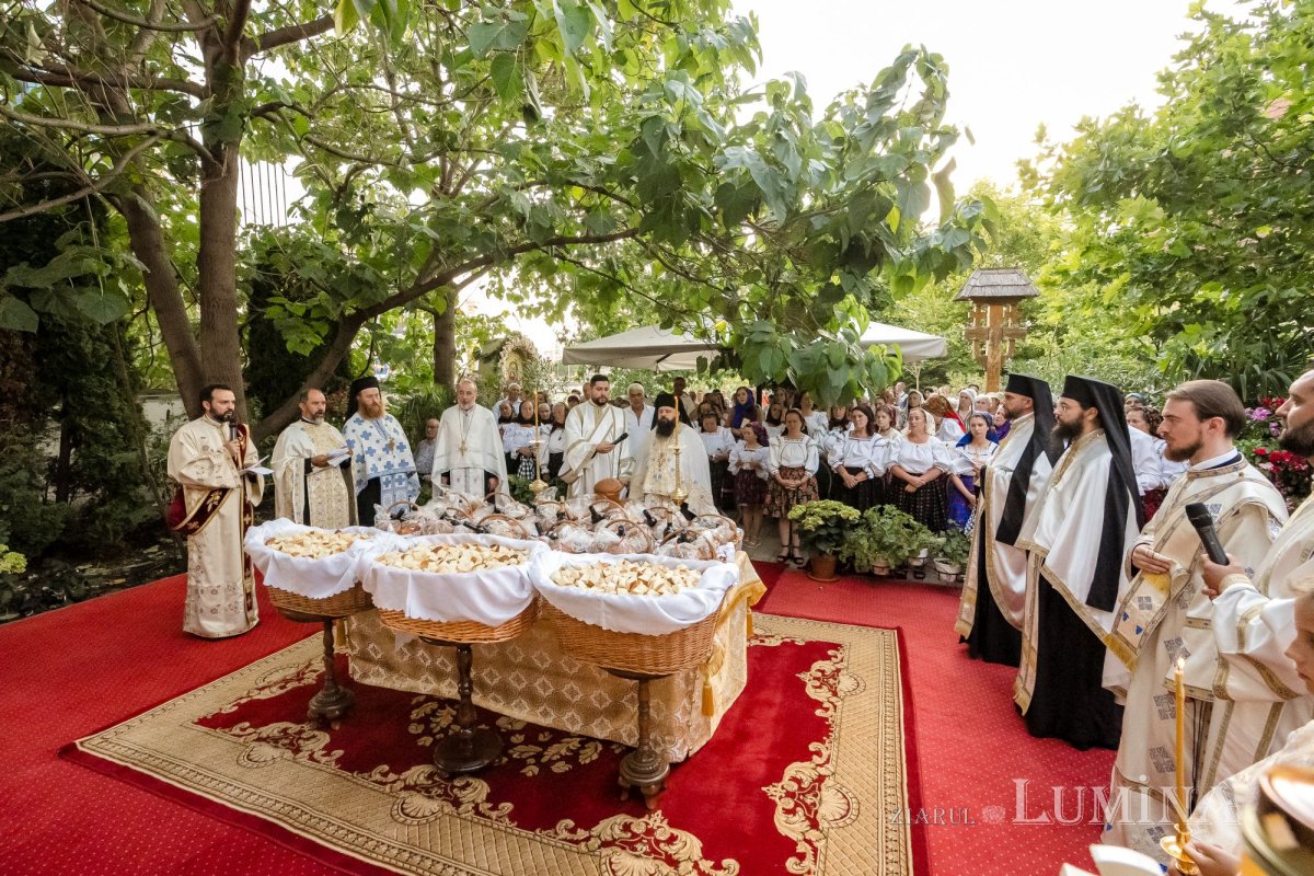 Priveghere în cinstea Icoanei Maicii Domnului „Prodromița” la Paraclisul Catedralei Naționale 302526