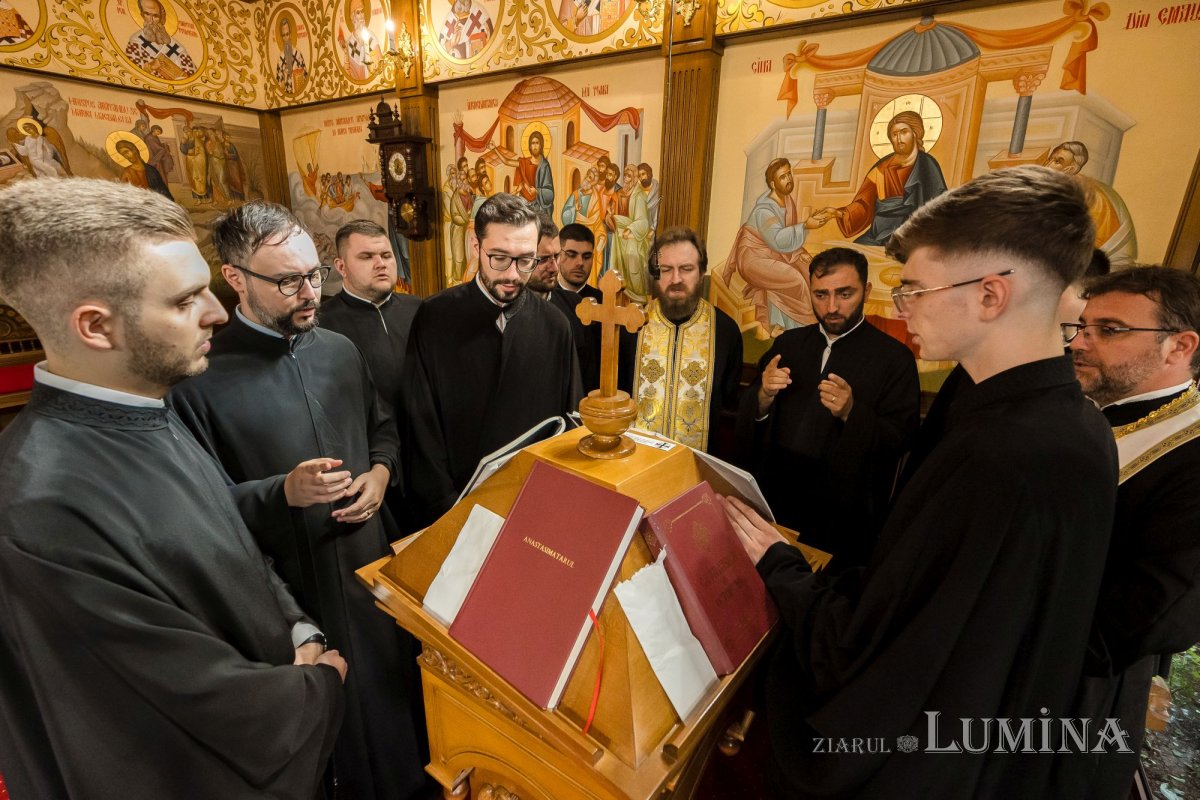 Priveghere în cinstea Icoanei Maicii Domnului „Prodromița” la Paraclisul Catedralei Naționale 302640