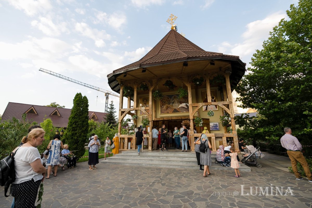 Priveghere în cinstea Icoanei Maicii Domnului „Prodromița” la Paraclisul Catedralei Naționale 302658