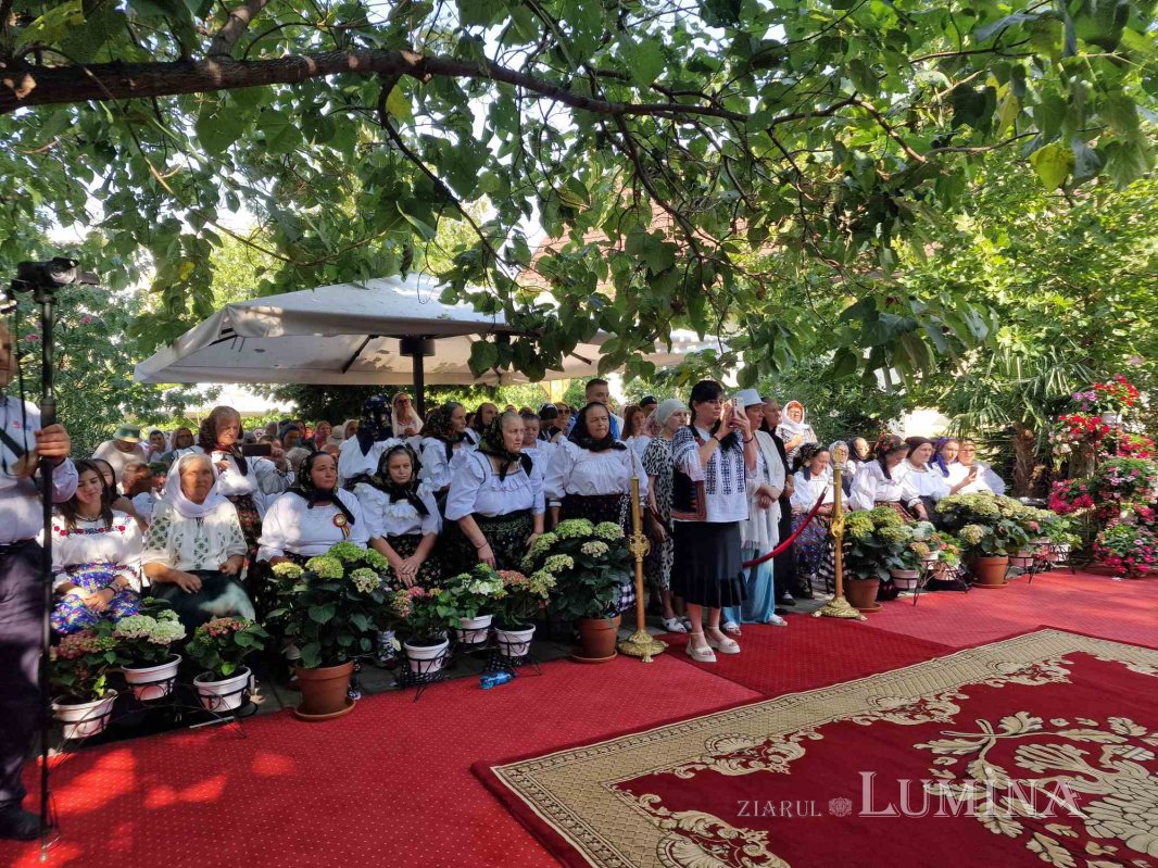 Cinstirea Icoanei „Prodromiţa” la Paraclisul Catedralei Naţionale 302706