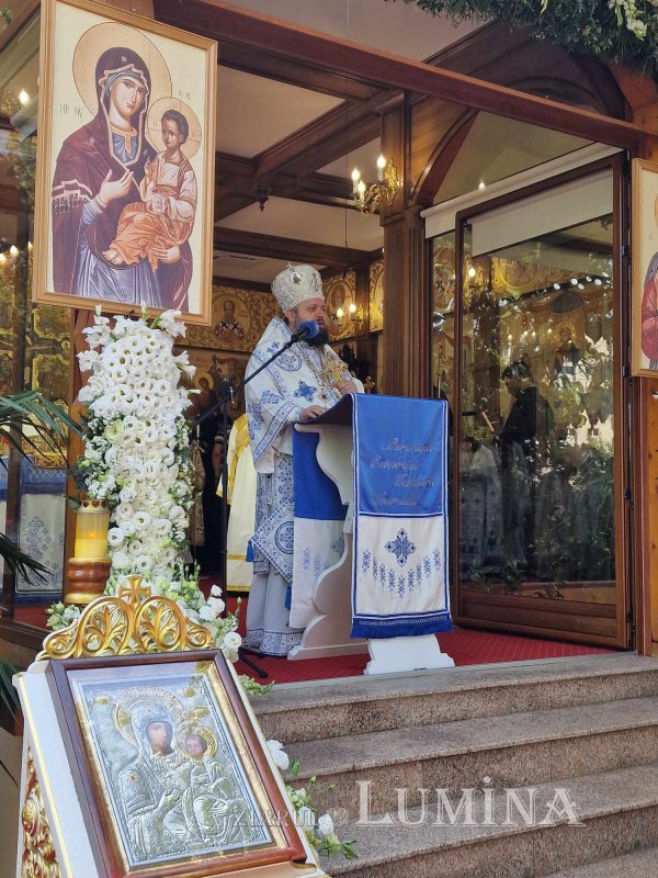 Cinstirea Icoanei „Prodromiţa” la Paraclisul Catedralei Naţionale 302711