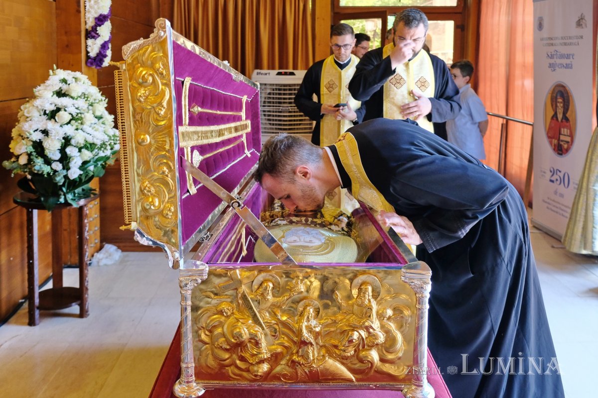 Moaştele Sfântului Dimitrie cel Nou au fost aşezate spre închinare în Baldachinul Sfinților 302833