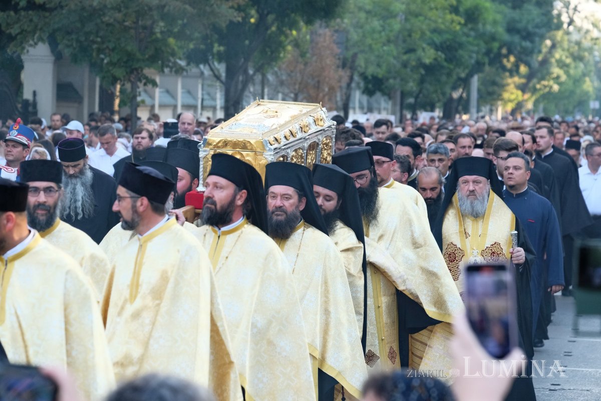 Sfântul Cuvios Dimitrie cel Nou i-a primit pe pelerini în cetatea sa 302864