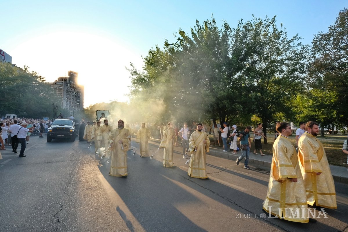 Sfântul Cuvios Dimitrie cel Nou i-a primit pe pelerini în cetatea sa 302868