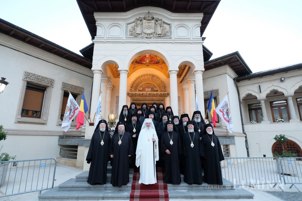 Sfântul Cuvios Dimitrie cel Nou i-a primit pe pelerini în cetatea sa 302894