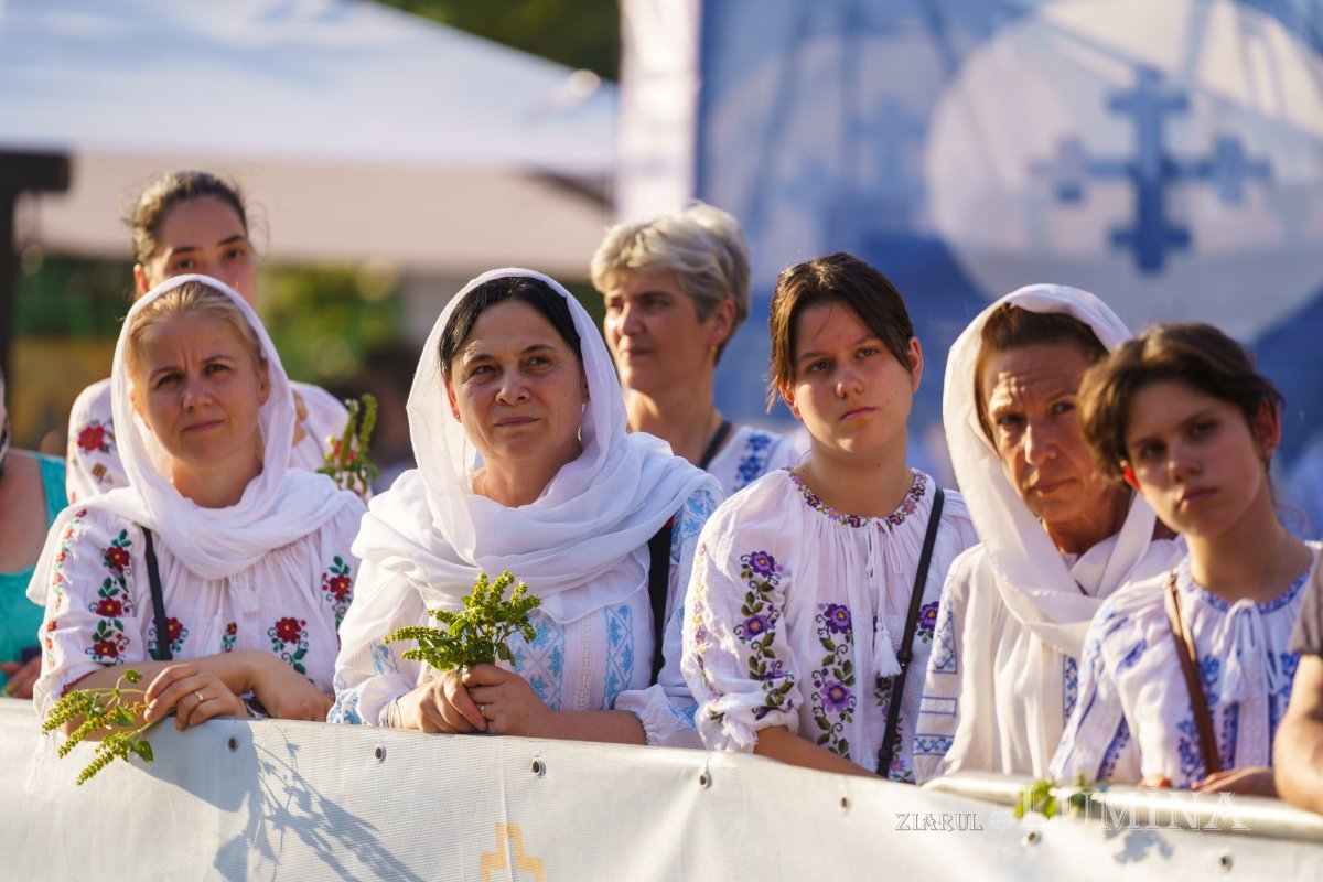 Sfântul Cuvios Dimitrie cel Nou i-a primit pe pelerini în cetatea sa 302911
