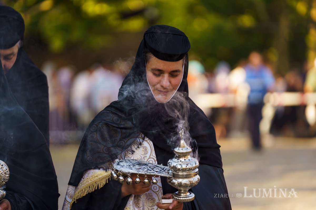 Sfântul Cuvios Dimitrie cel Nou i-a primit pe pelerini în cetatea sa 302916